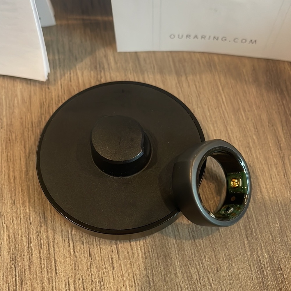 Oura Black and Gold Smart Ring with Charger and Box